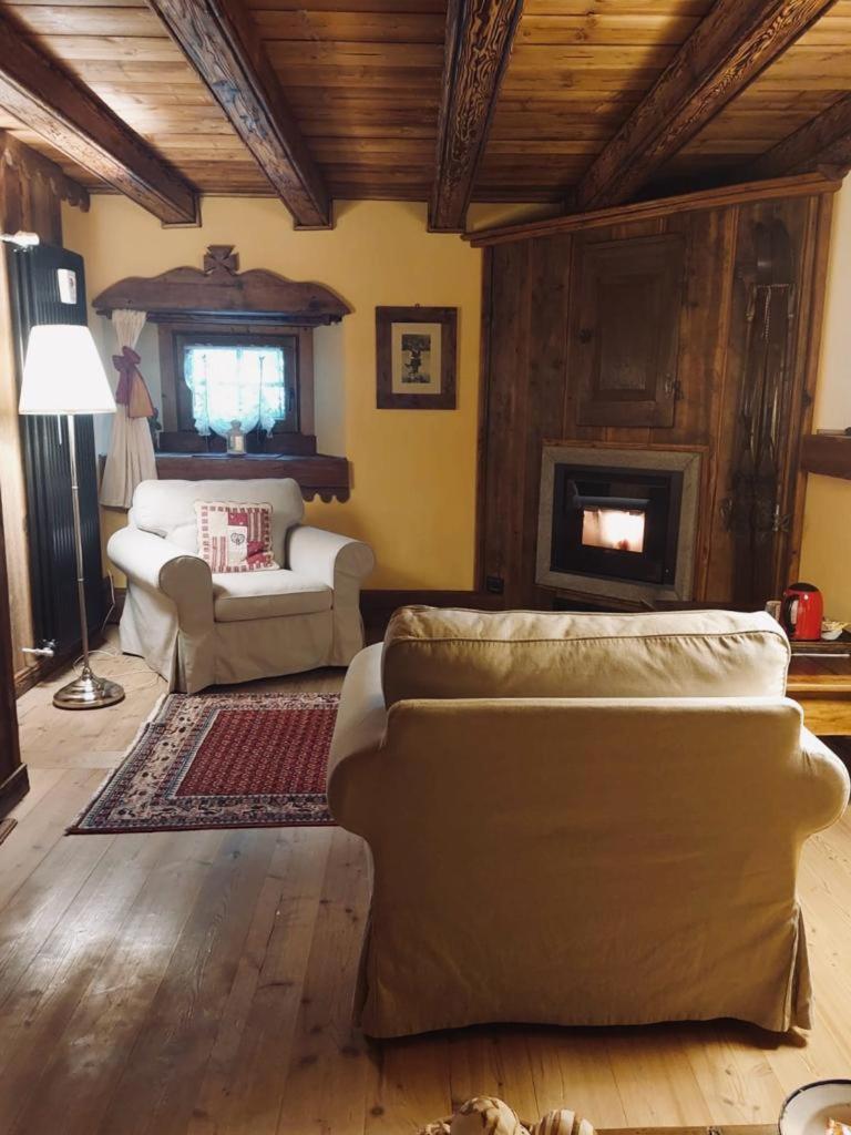 B&B Lo Djoua de Toueno Arvier Exterior foto